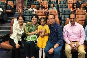 27a2b709-aa88-4cd0-83db-5457d82cf8b8-1